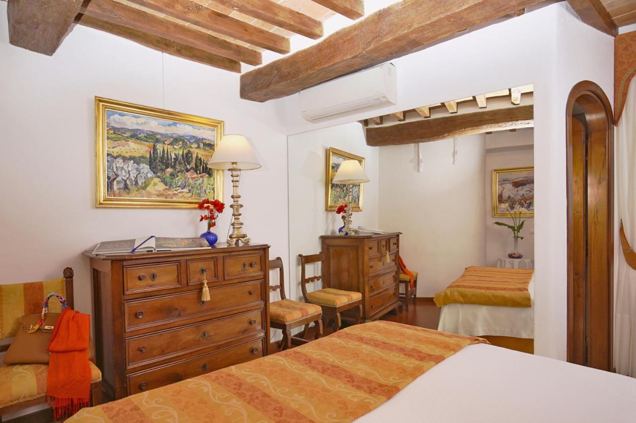 Apartment In B&B Del Giglio San Donato in Poggio Ngoại thất bức ảnh