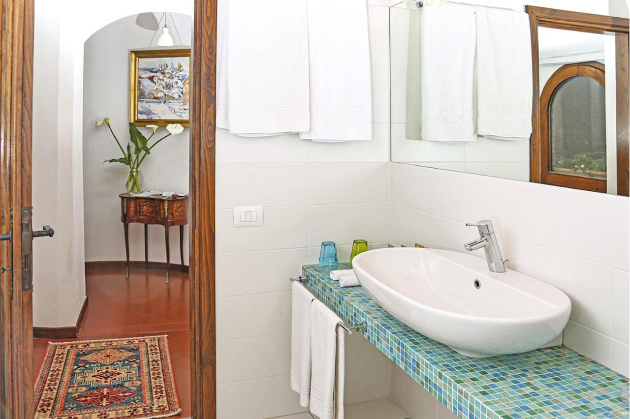 Apartment In B&B Del Giglio San Donato in Poggio Ngoại thất bức ảnh